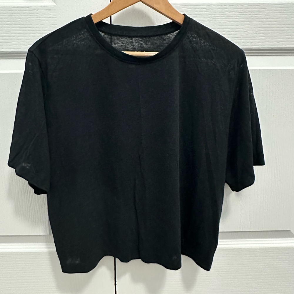 Universal Thread Black Short-Sleeve Crop Tee